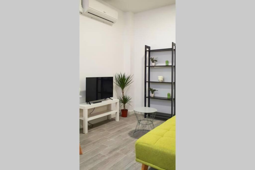 Apartamento Interior En El Absoluto Centro Ba Algeciras Esterno foto